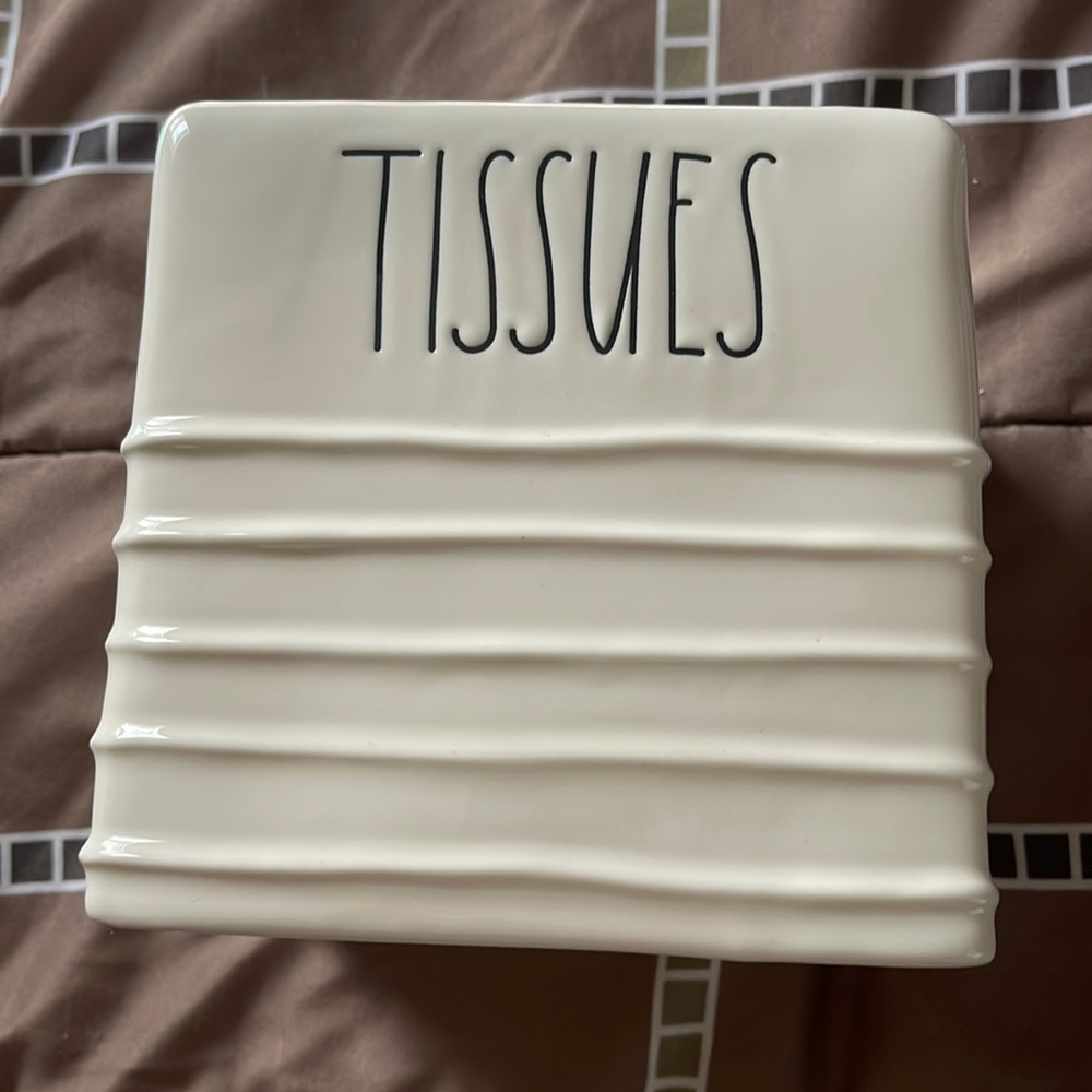 Tissues Rea Dunn